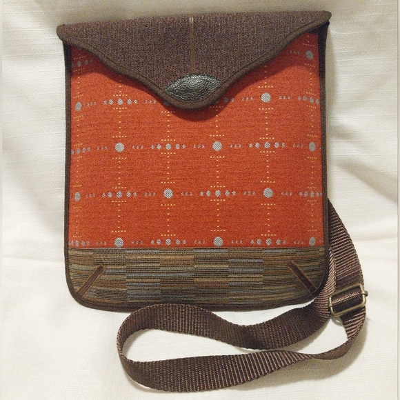 Material Things Multipocket Blue and Orange Unisex Messenger Bag